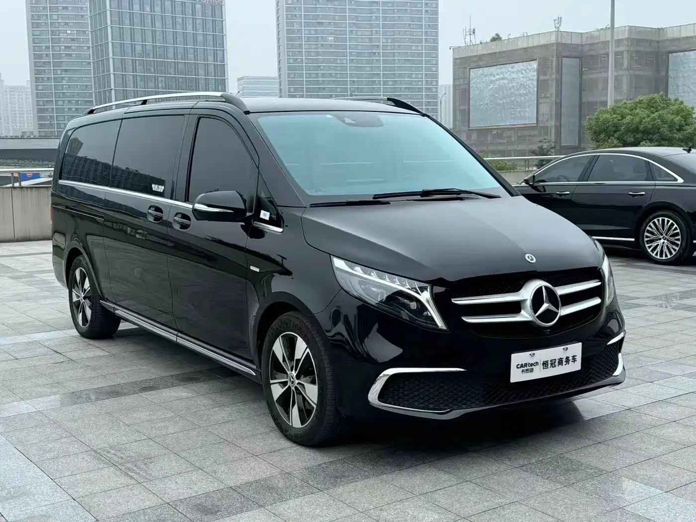 Mercedes-Benz V-Class 2021 V 260 Premium Edition фото 3