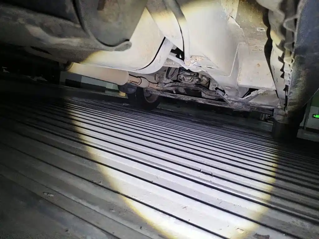 Wuling Motors Wuling Hongguang 2011 2010 1.2L Basic (China IV)