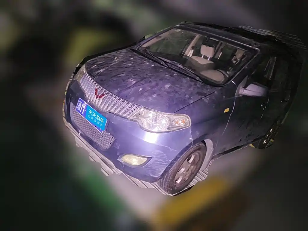 Wuling Motors Wuling Hongguang 2011 2010 1.2L Basic (China IV)
