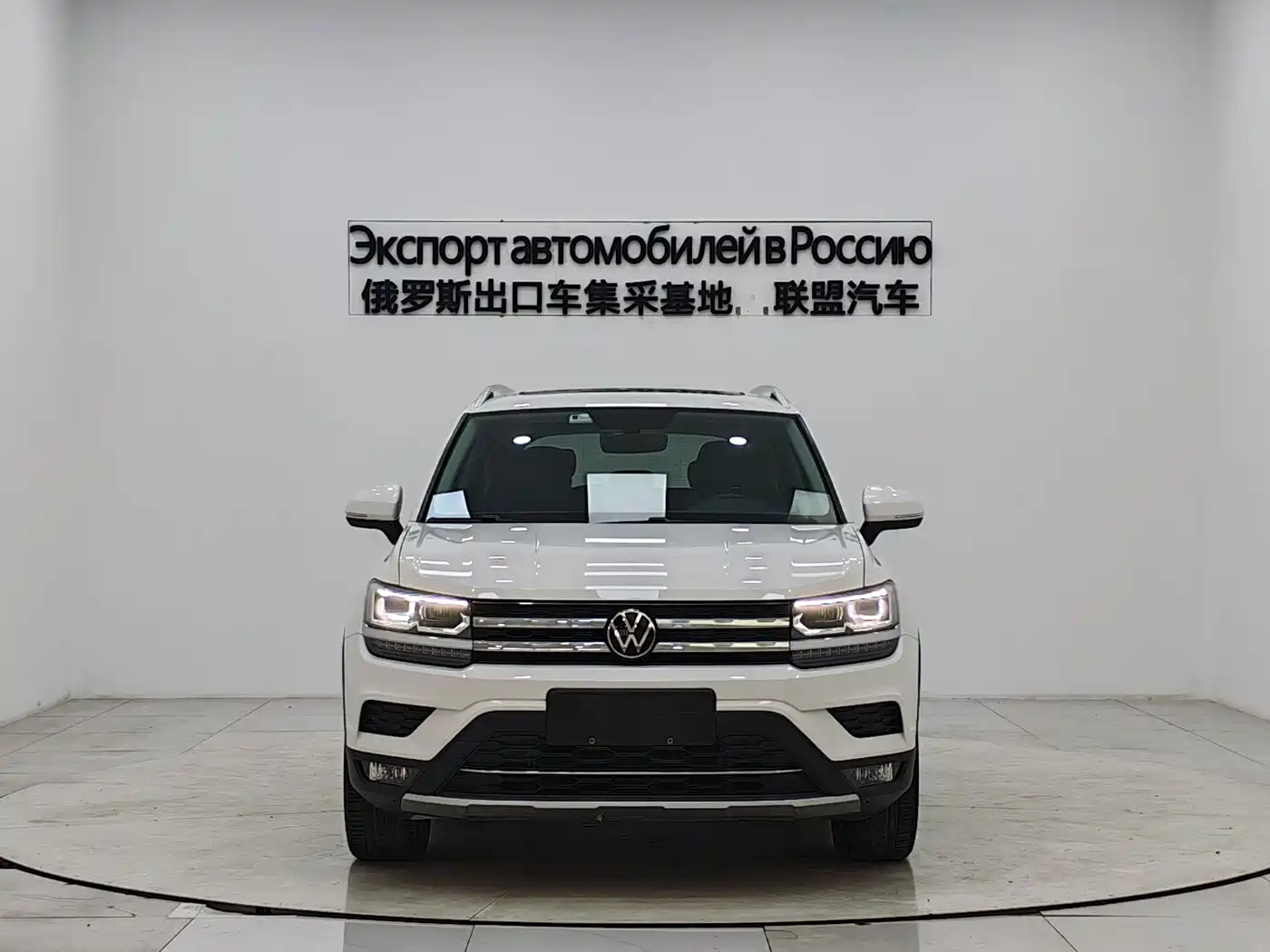 Volkswagen Tharu 2022 280TSI FWD Flagship Edition фото 2