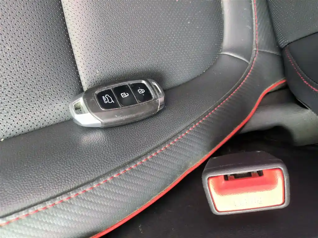 Hyundai ENCINO 2018 1.6T DCT ZhiPao Edition China V фото 9