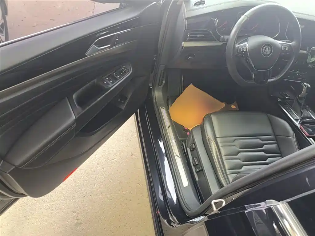 Volkswagen Passat New Energy 2020 430PHEV Hybrid Elite (China VI) фото 16