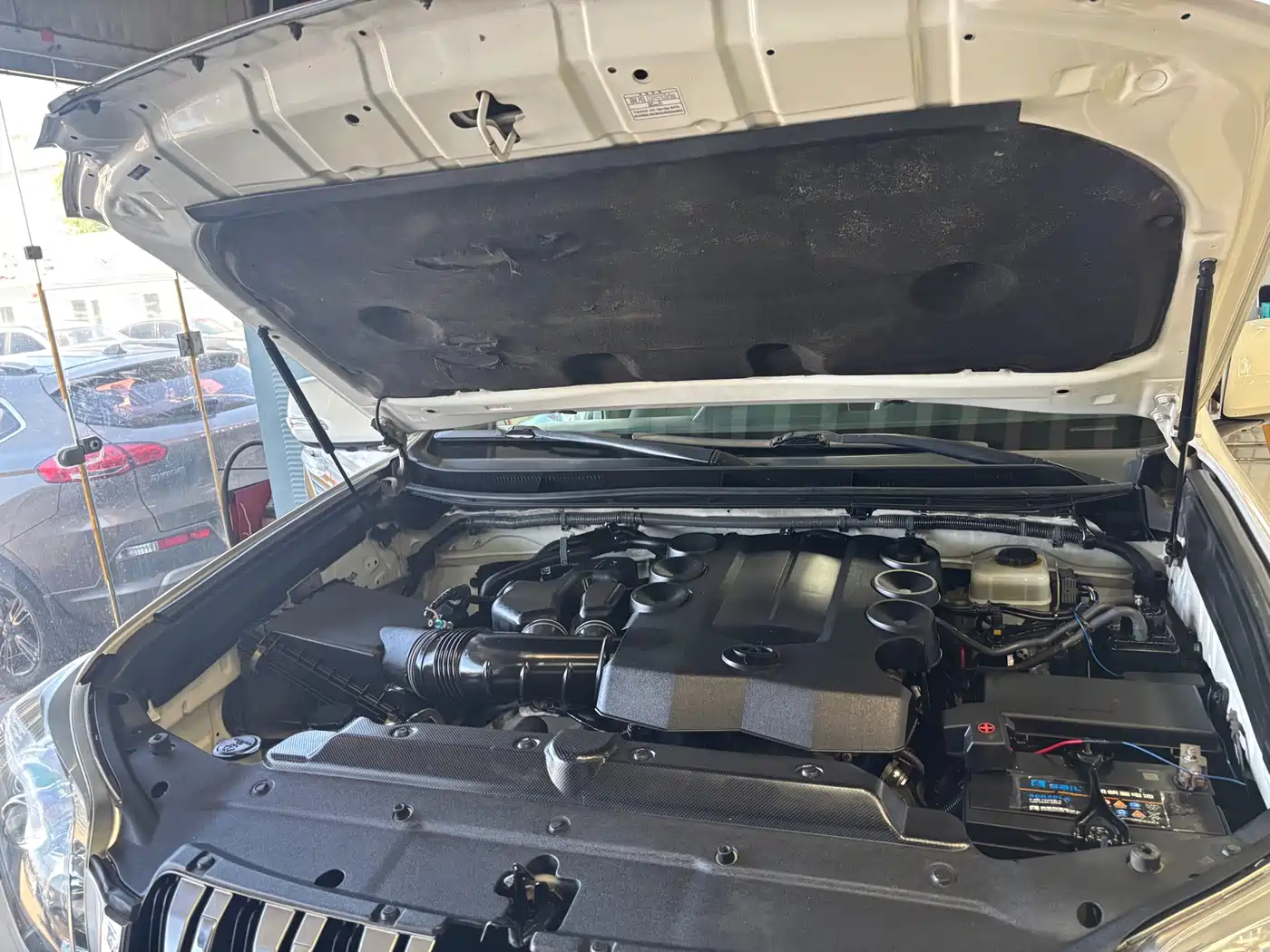 Toyota Prado 2014 4.0L Automatic VX NAVI фото 15