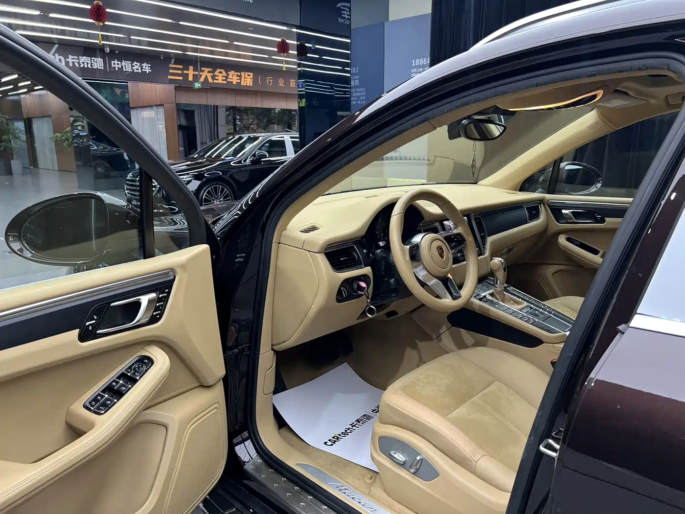 Porsche Macan 2017 Macan 2.0T фото 9
