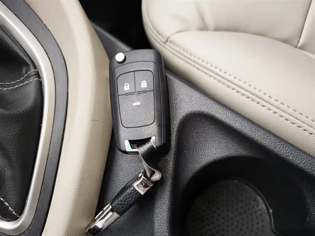 Buick Excelle 2015 15N Automatic Progressive фото 9