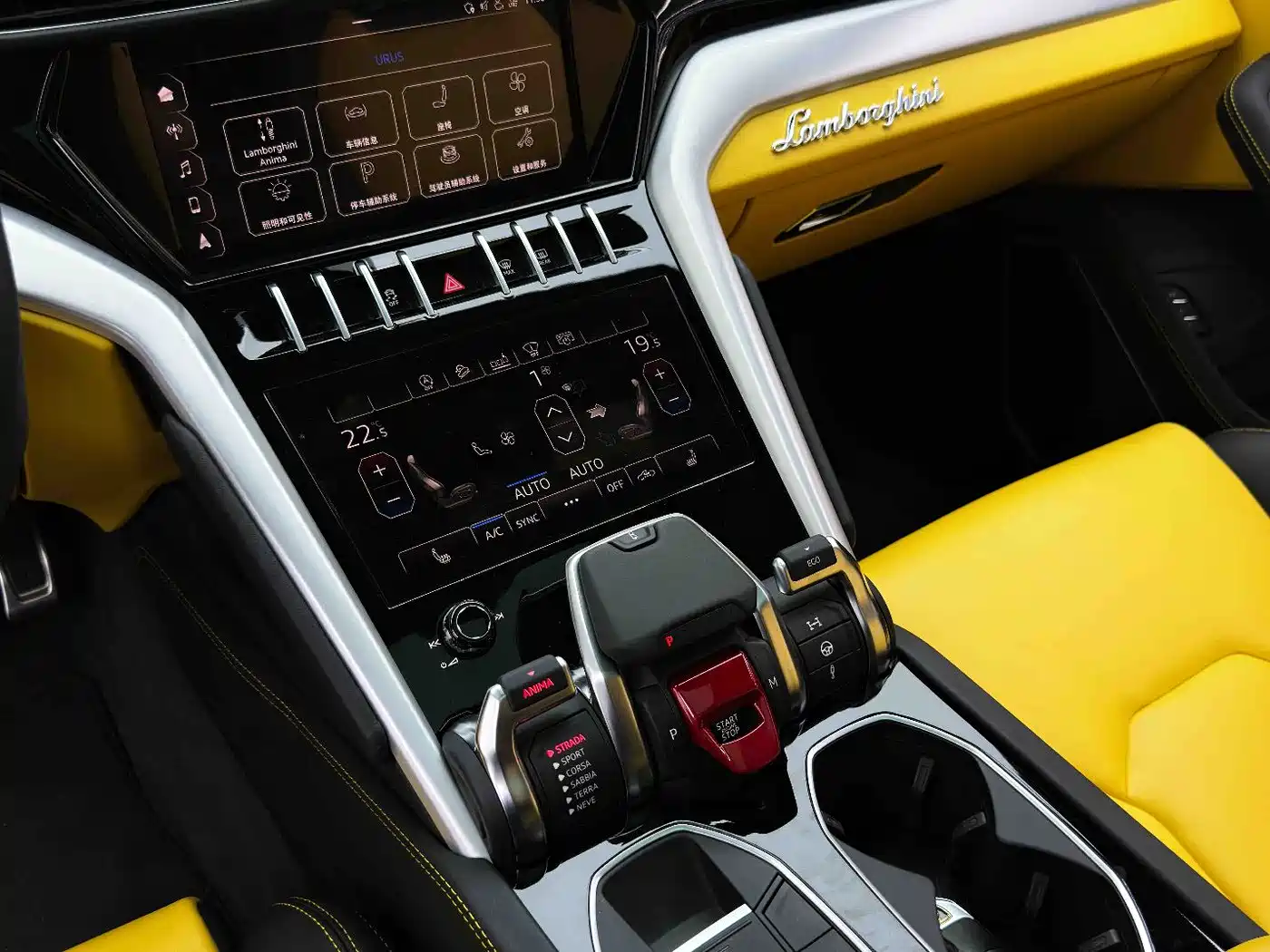Lamborghini Urus 2021 4.0T V8 фото 19