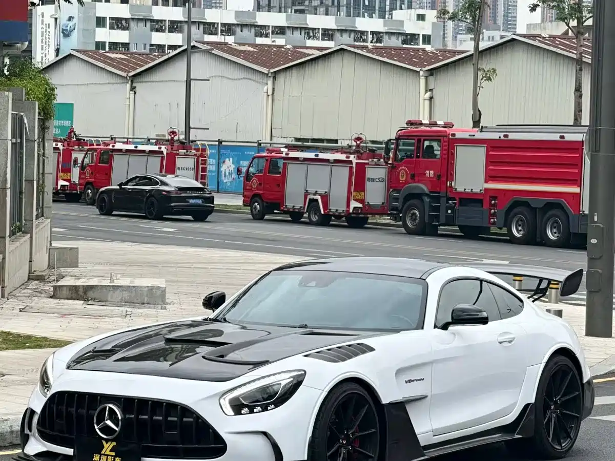 Mercedes-Benz AMG GT 2015 AMG GT S
