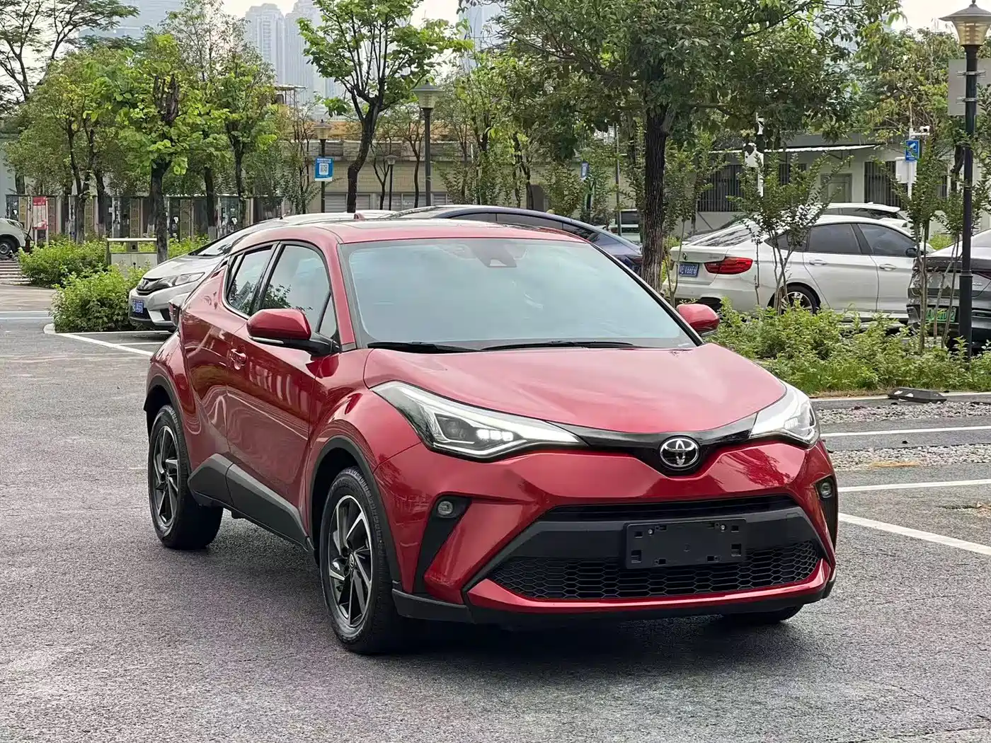Toyota C-HR 2022 2.0L Leading Edition фото 3