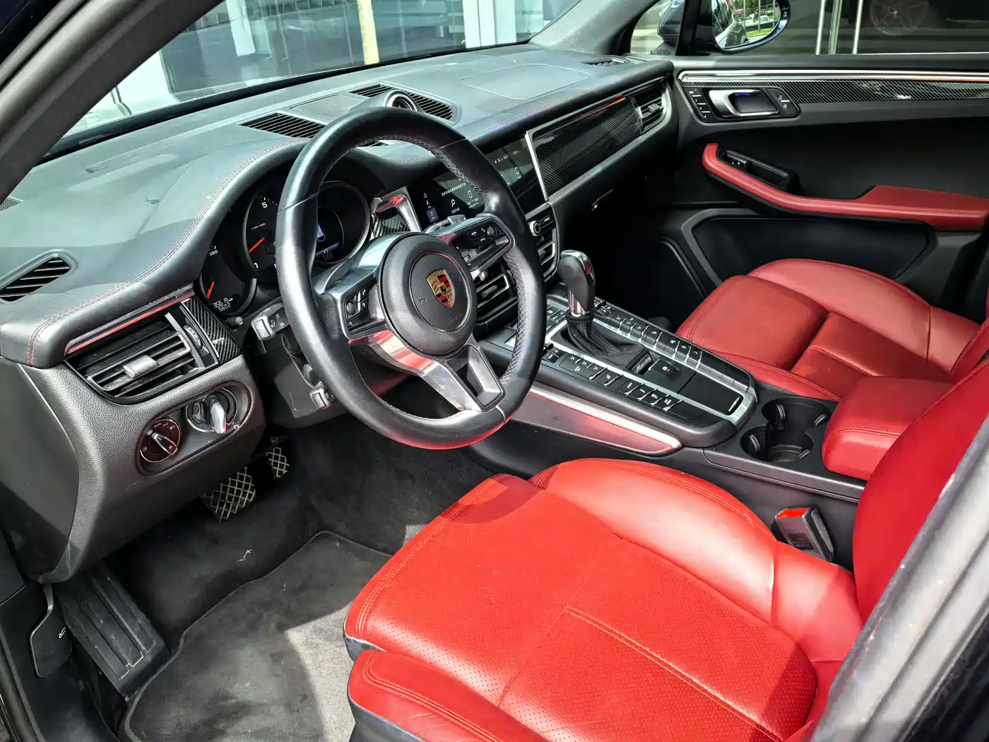 Porsche Macan 2021 Macan 2.0T фото 9
