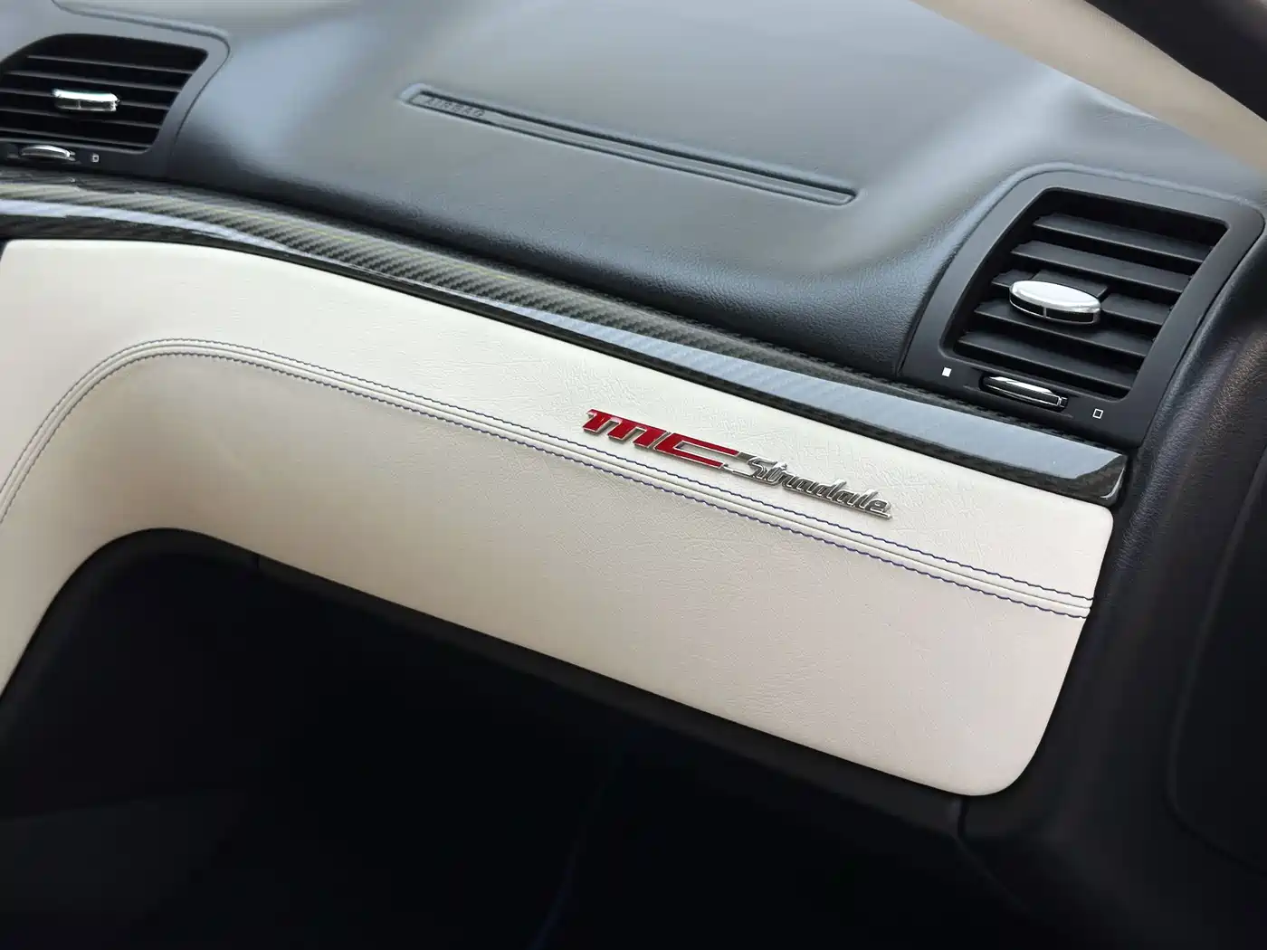 Maserati GranTurismo 2015 4.7L MC Centennial Edition фото 25