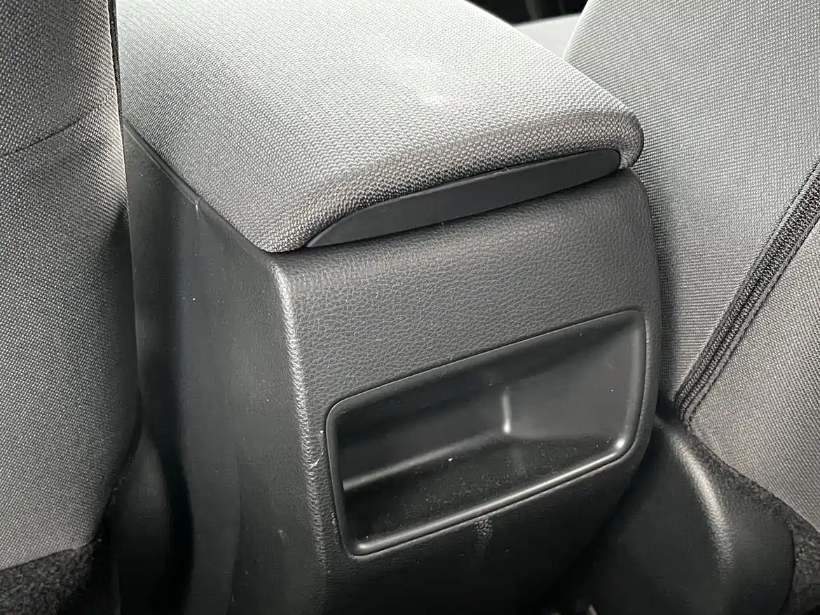Toyota Corolla Cross 2023 2.0L Pioneer Edition фото 26