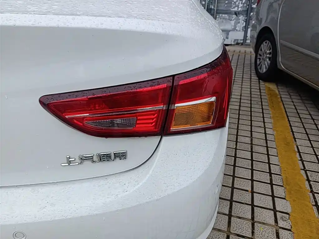 Buick Verano 2019 Sedan 15S Auto Progressive фото 8