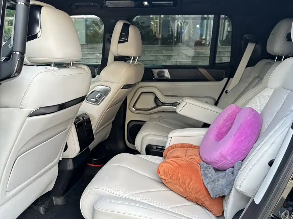 Fang Cheng Bao Leopard 8 2025 2025 Zhiyong Flagship Drone Edition 6-Seater