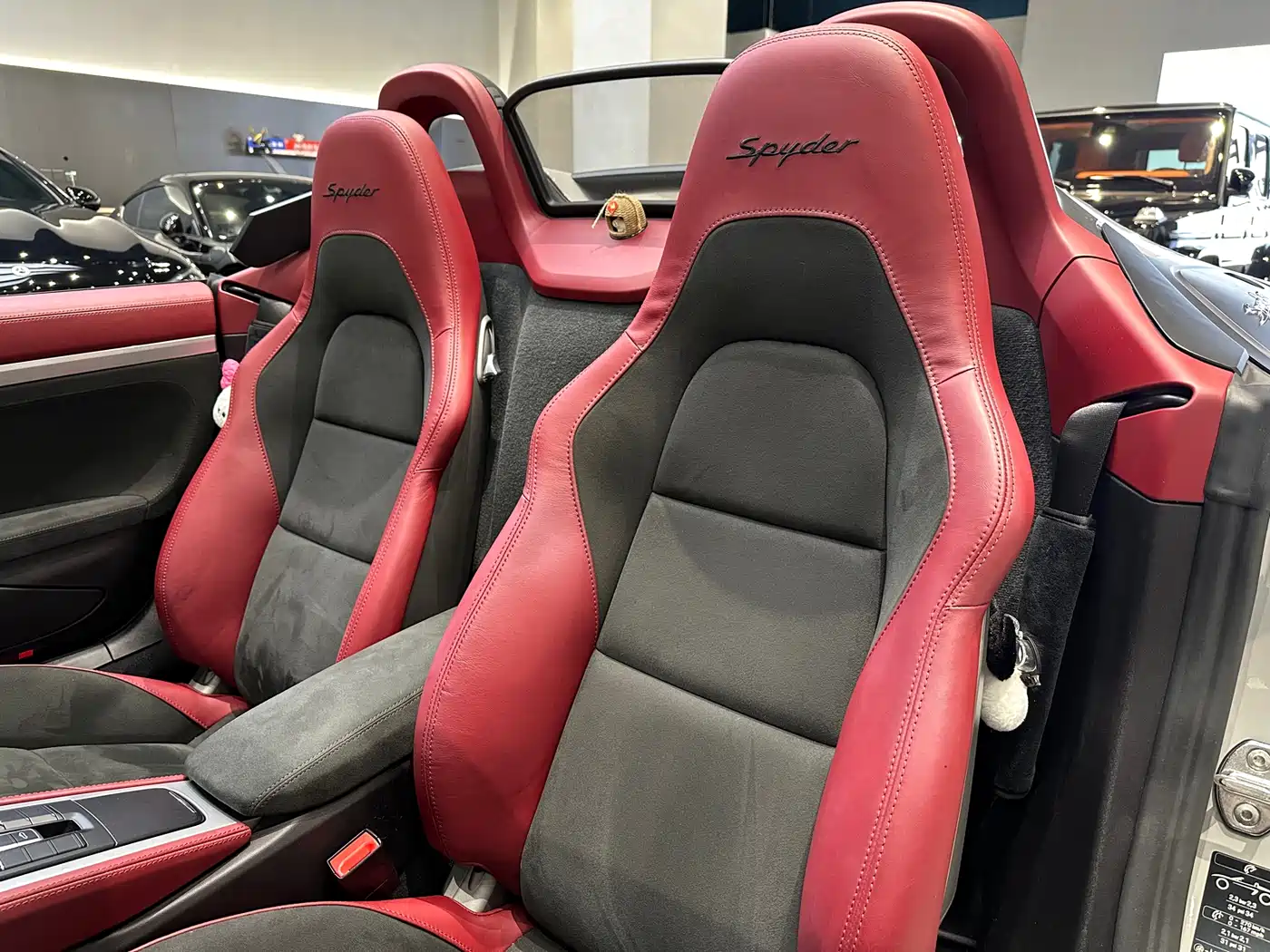 Porsche 718 2022 Spyder 2.0T фото 4