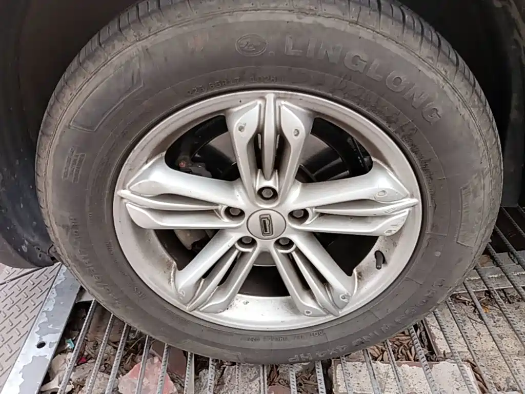 Qoros 5 2018 2018 1.6T Automatic Leading Type