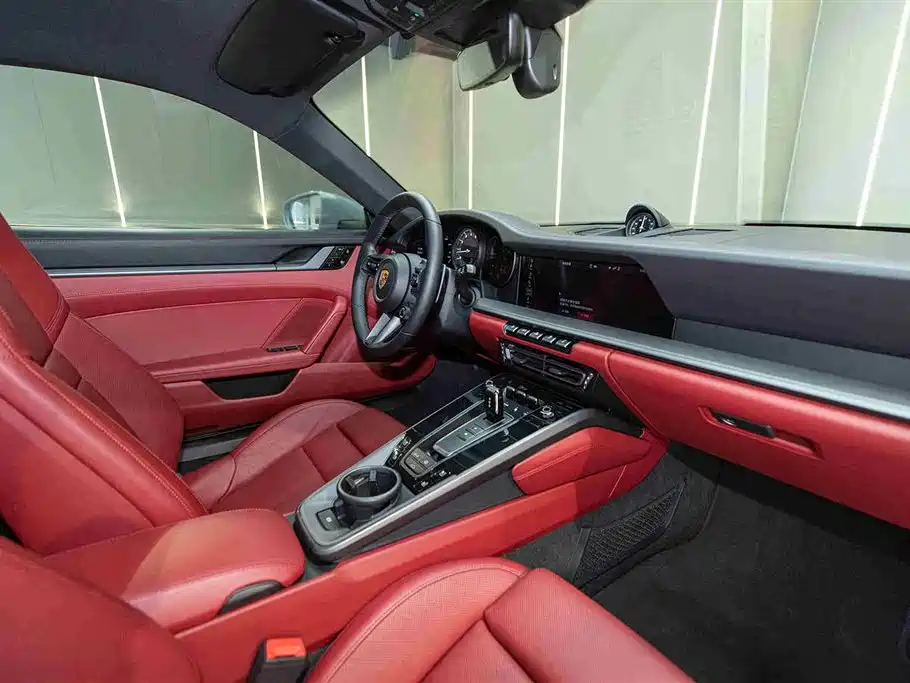 Porsche 911 2019 Carrera S 3.0T фото 19