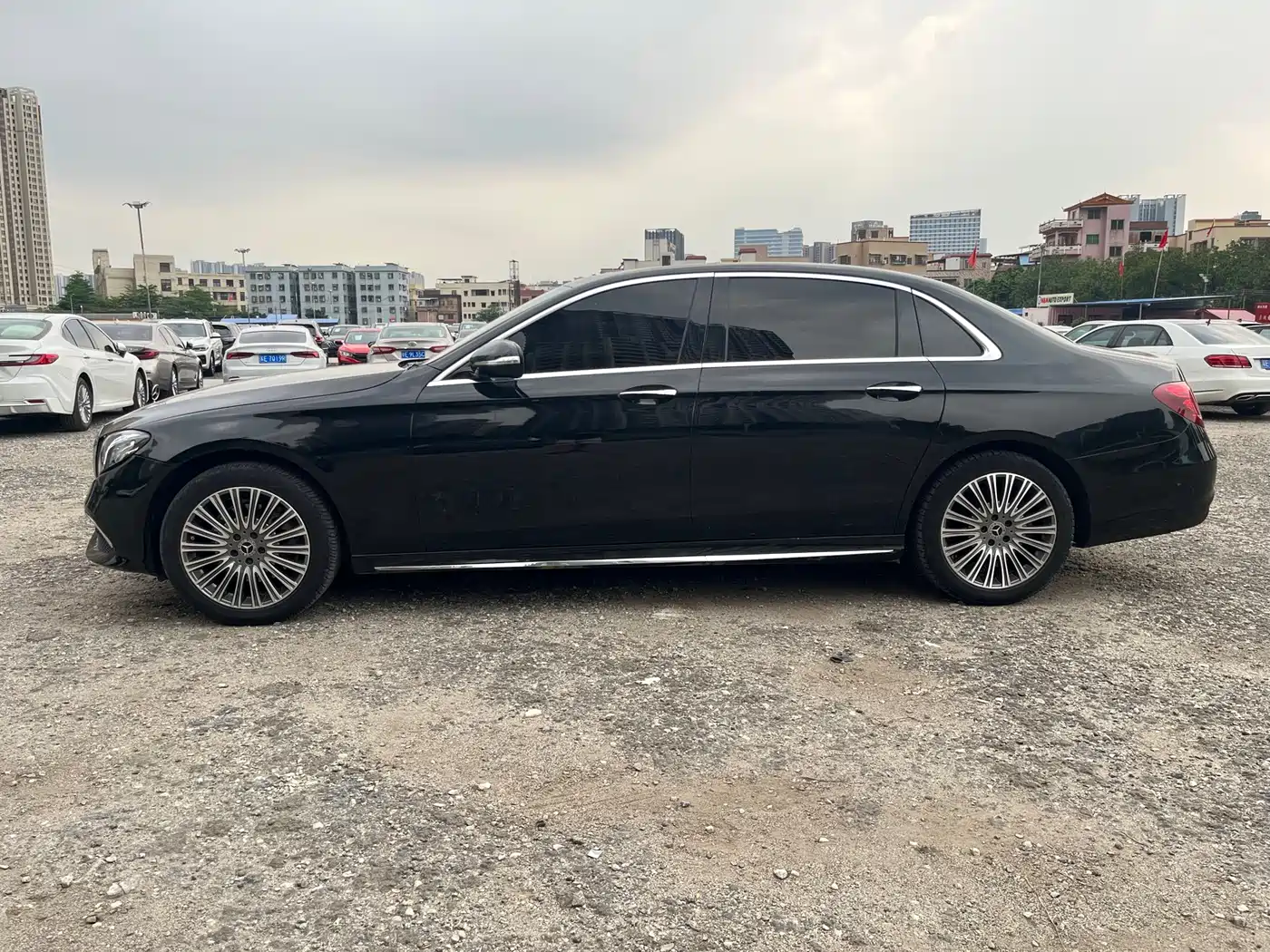 Mercedes-Benz E-Class 2019 E 200 L Sport 4MATIC фото 4