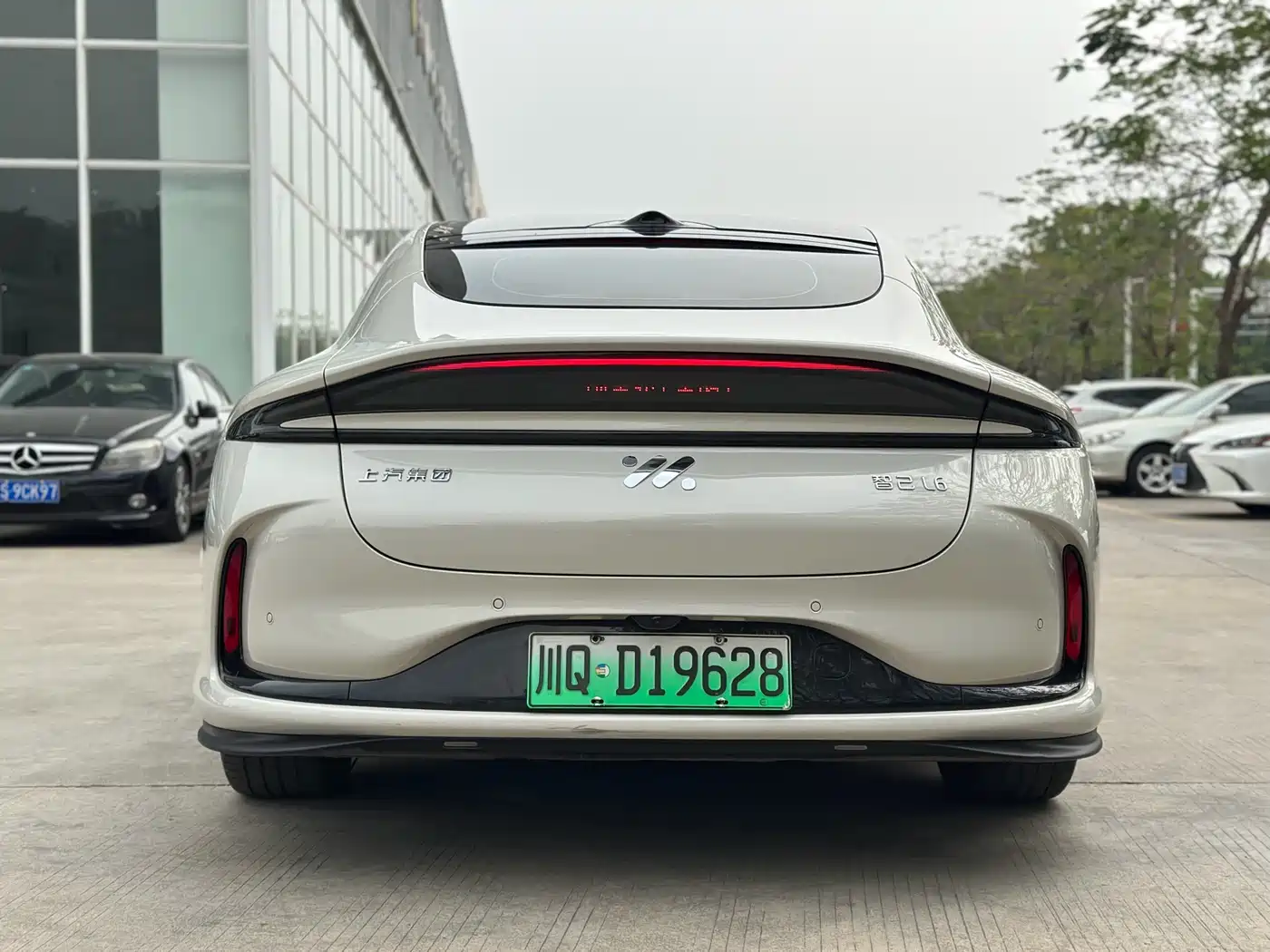 ZHIJI AUTOMOBILE ZHIJI L6