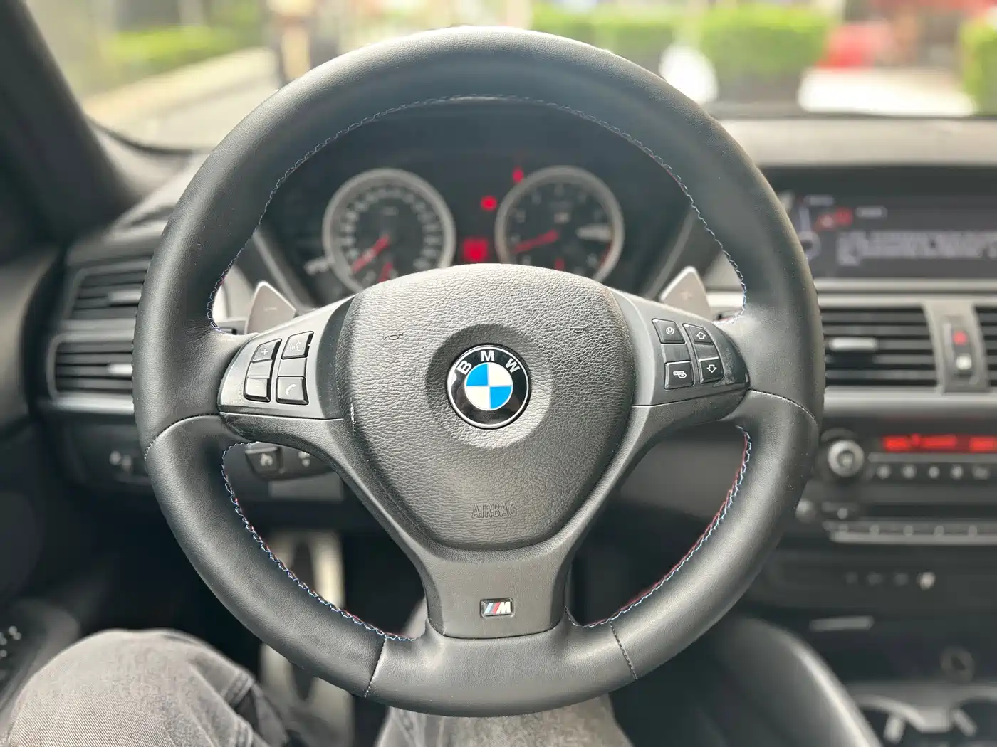 BMW X5 M 2010 X5 M фото 11