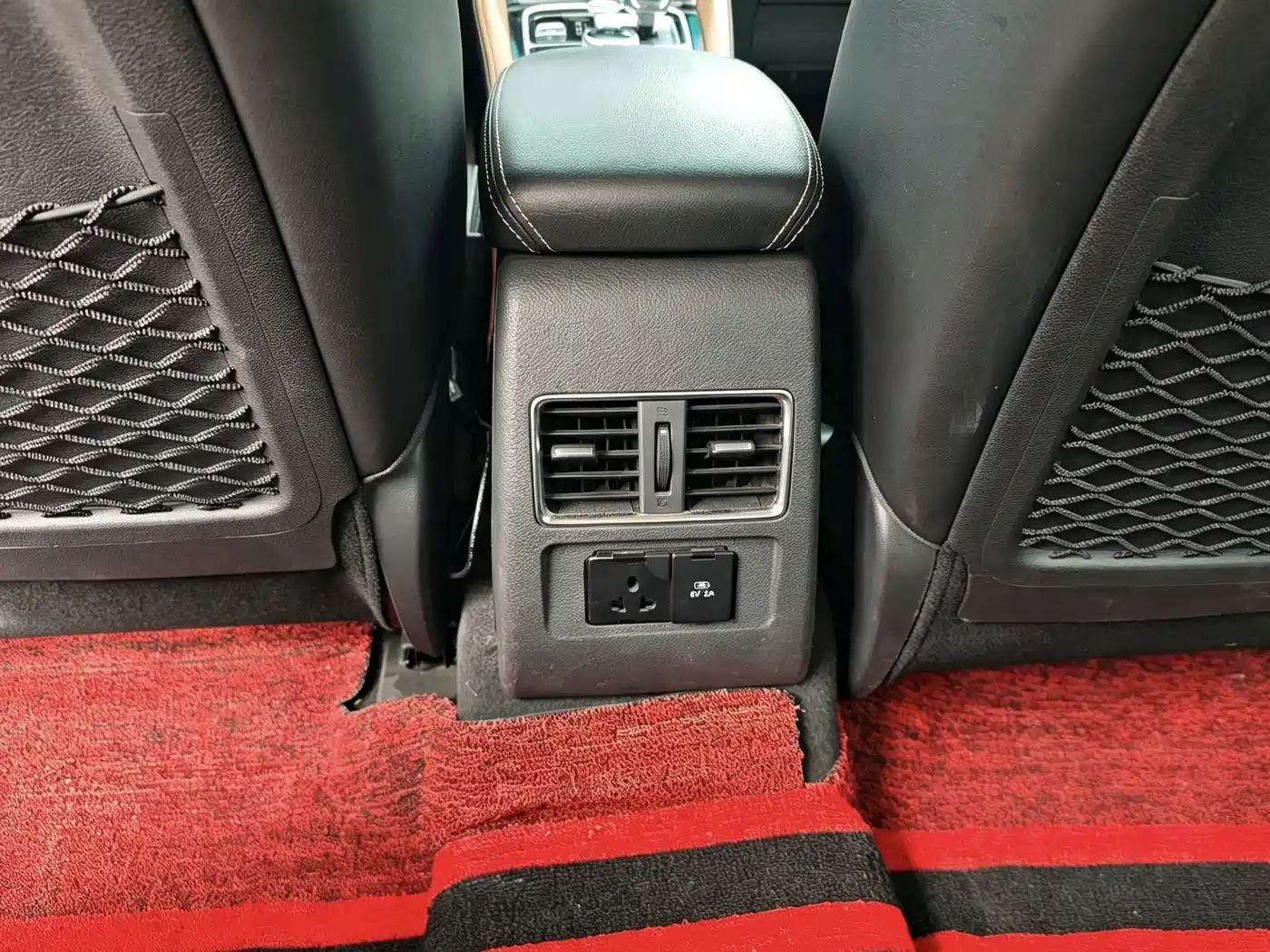 BYD Qin New Energy 2018 2018 Qin EV450 Smart Connection Trend Edition