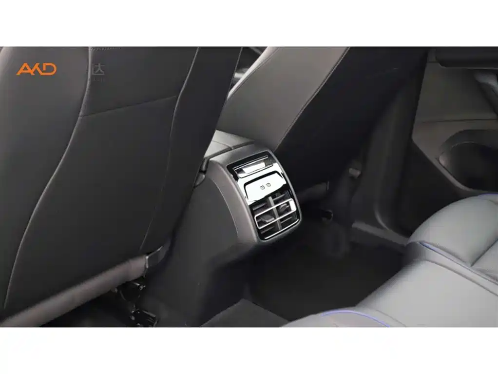 Volkswagen Tiguan L 2024 PRO 330TSI 2WD R-Line Smart Edition фото 9