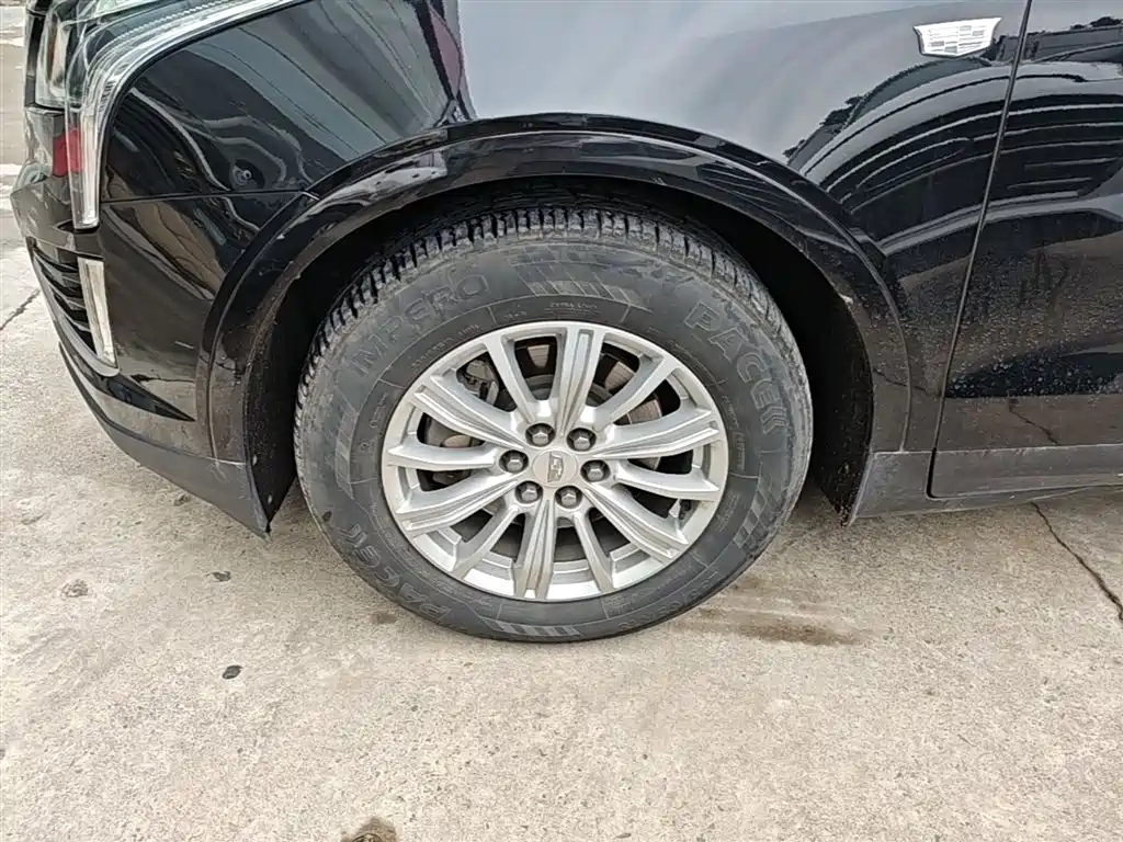 Cadillac XT5 2018 28E AWD Technology Model фото 23