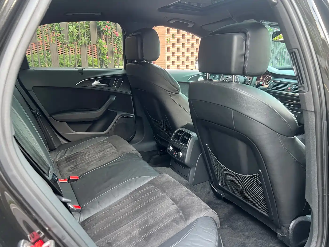 Audi S6 2013 S6 4.0TFSI фото 14