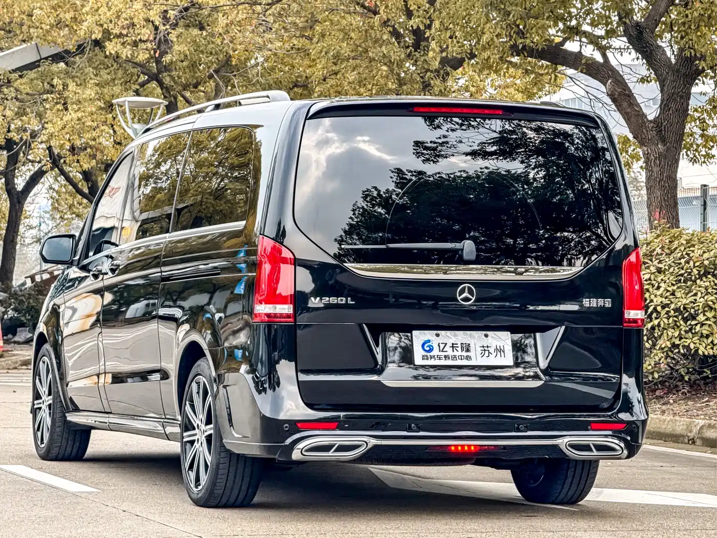 Mercedes-Benz V-Class 2022 V 260 L Long Wheelbase Luxury Edition фото 29