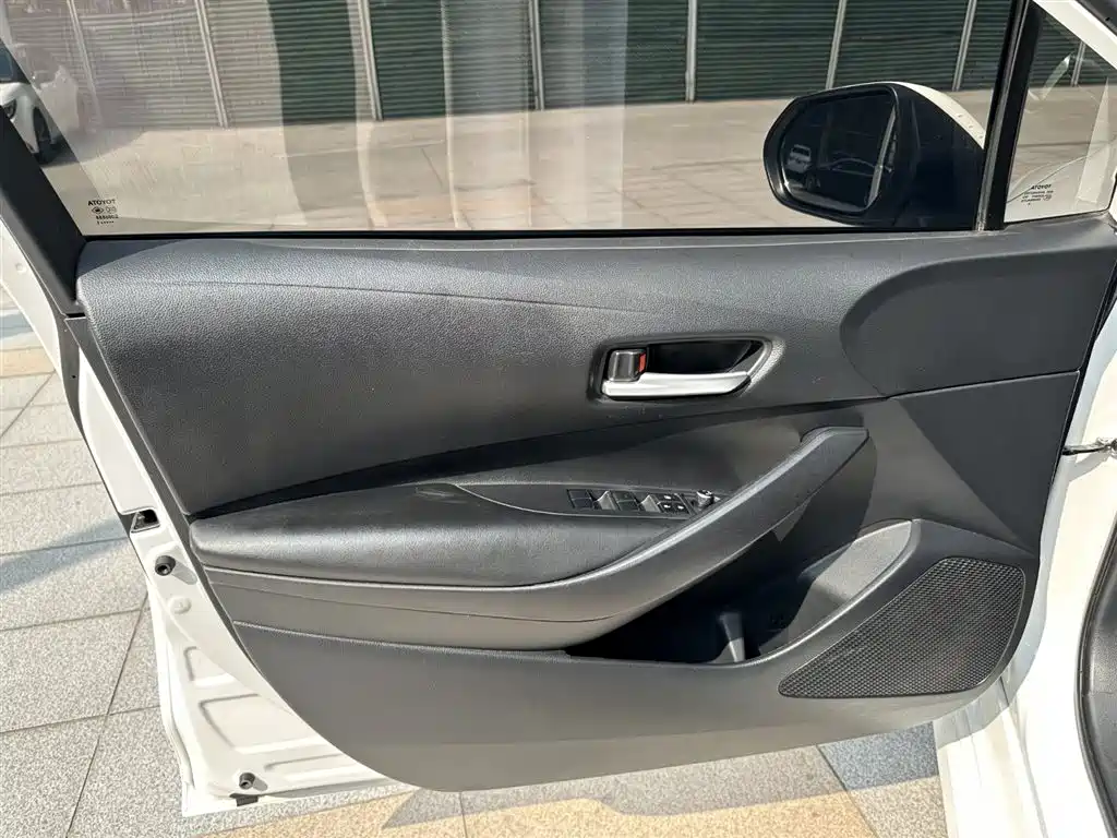 Toyota Corolla 2021 1.2T S-CVT Elite Edition фото 16