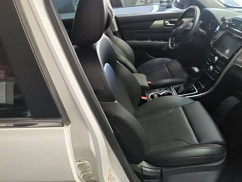 Фото 25 - Haval H2