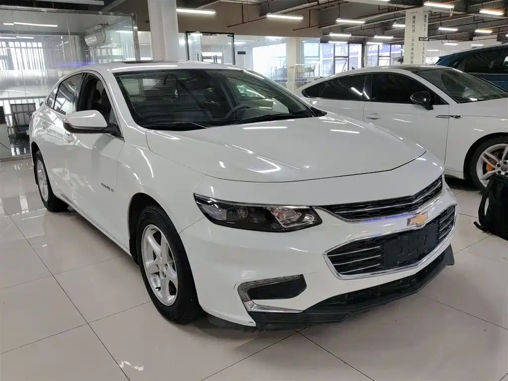 Chevrolet Malibu XL 2018 530T Auto RuiXiang Edition фото 4