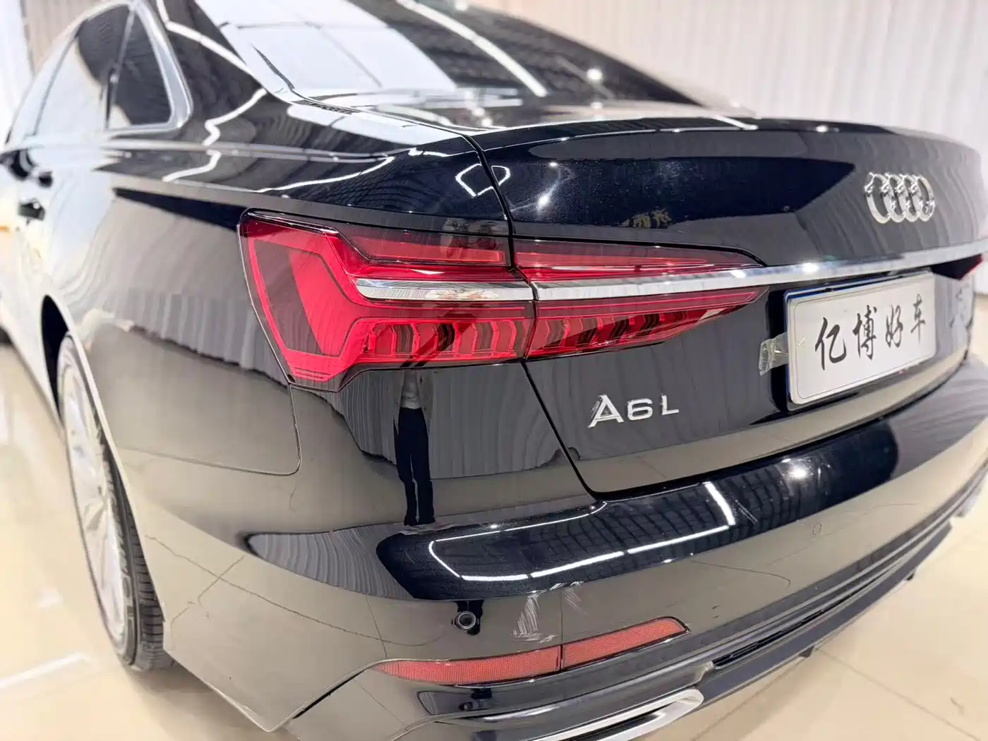Audi A6L 2021 45 TFSI Exclusive Sport фото 15