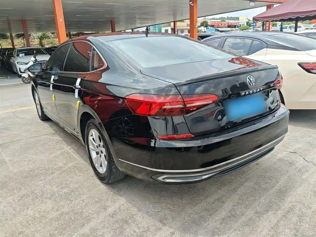 Volkswagen Passat 2021 Model 280TSI Business Edition фото 5