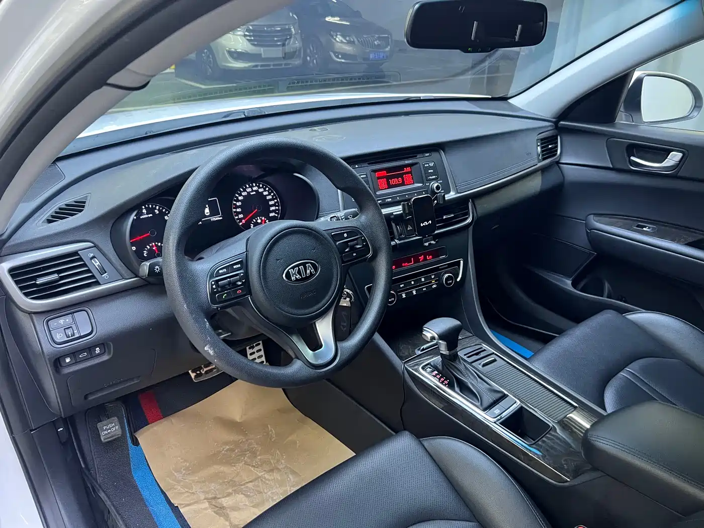 Kia K5 2016 2.0L Automatic GLS фото 7