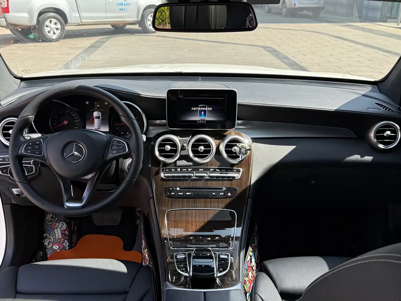 Mercedes-Benz GLC 2019 GLC 260 L 4MATIC Luxury фото 15