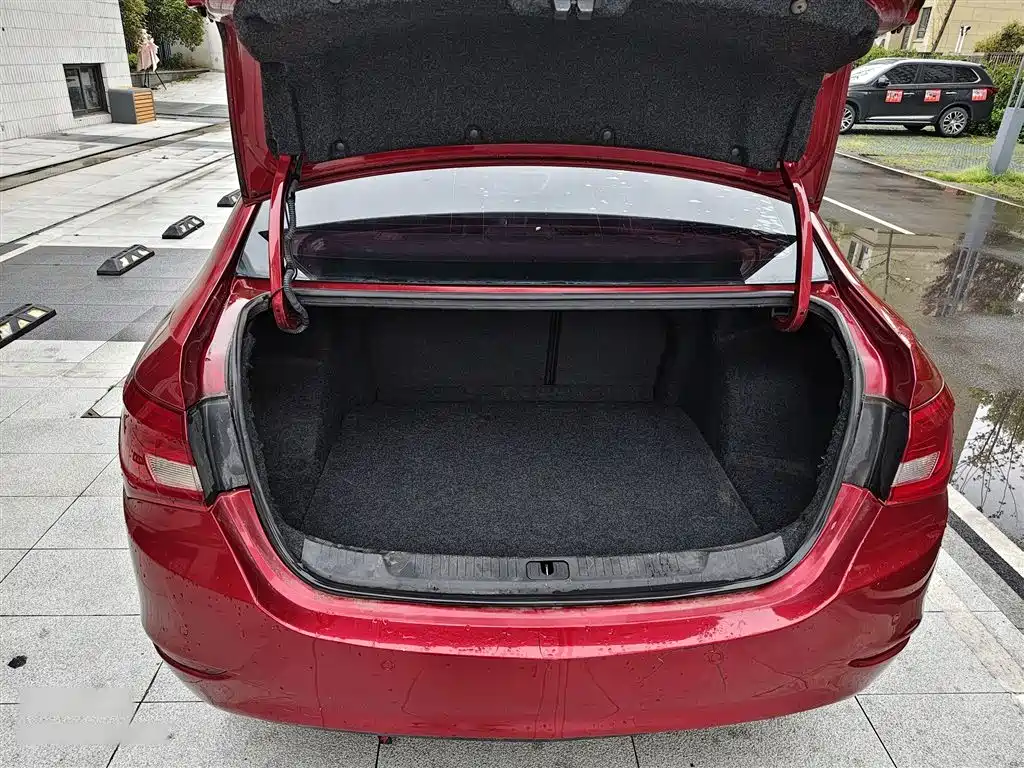 Buick Excelle 2015 15N Automatic Luxury фото 10