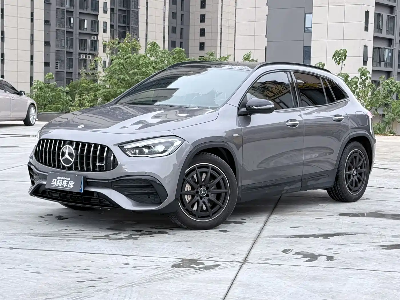 MERCEDES-BENZ GLA AMG