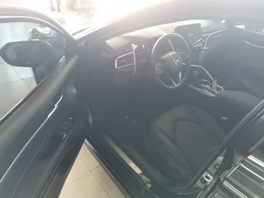 Toyota Camry 2023 2022 2.5S Knight Edition