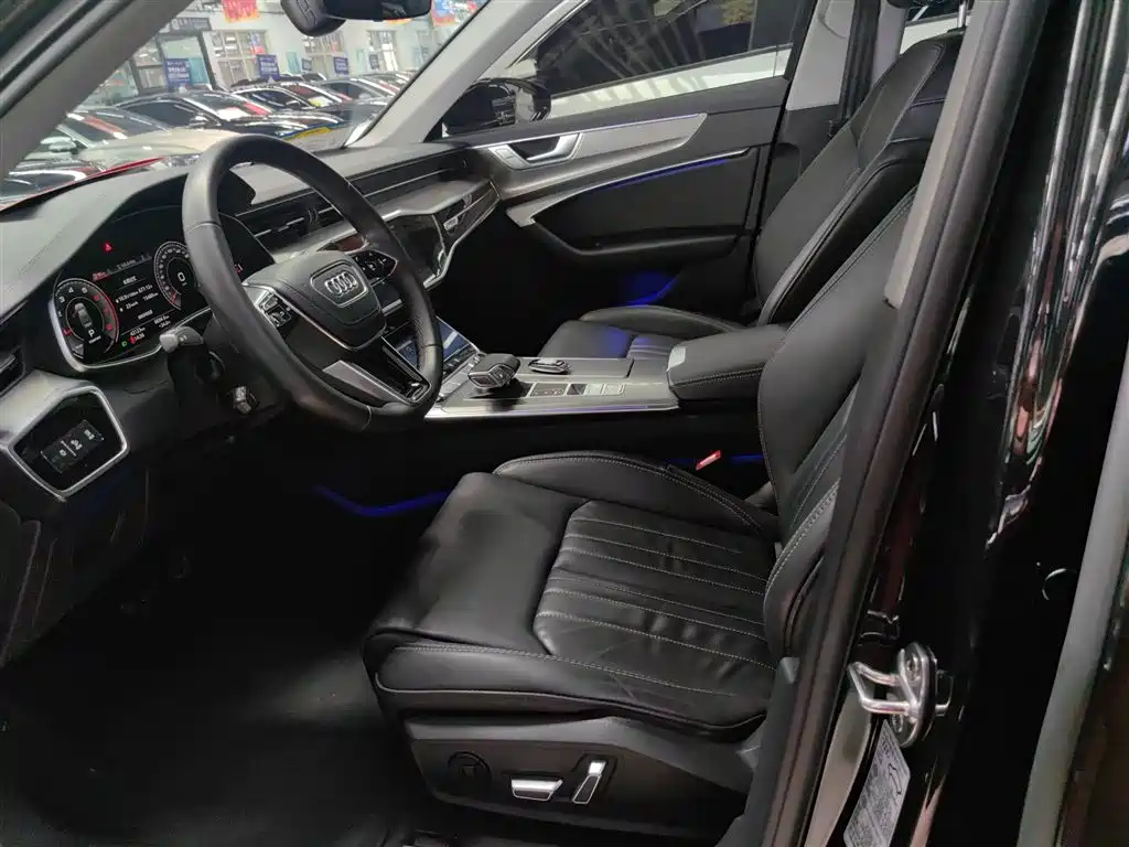 Audi A6L 2024 40 TFSI Luxury Elegance фото 9