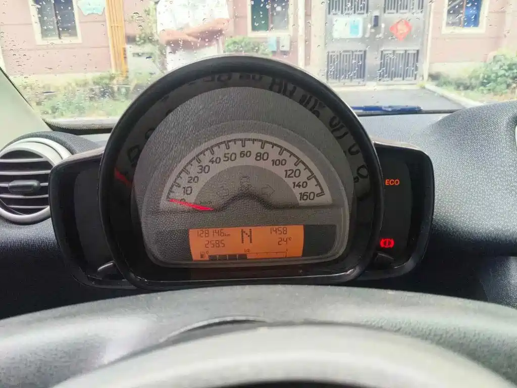 smart fortwo 2012 2012 1.0 MHD Hardtop Standard