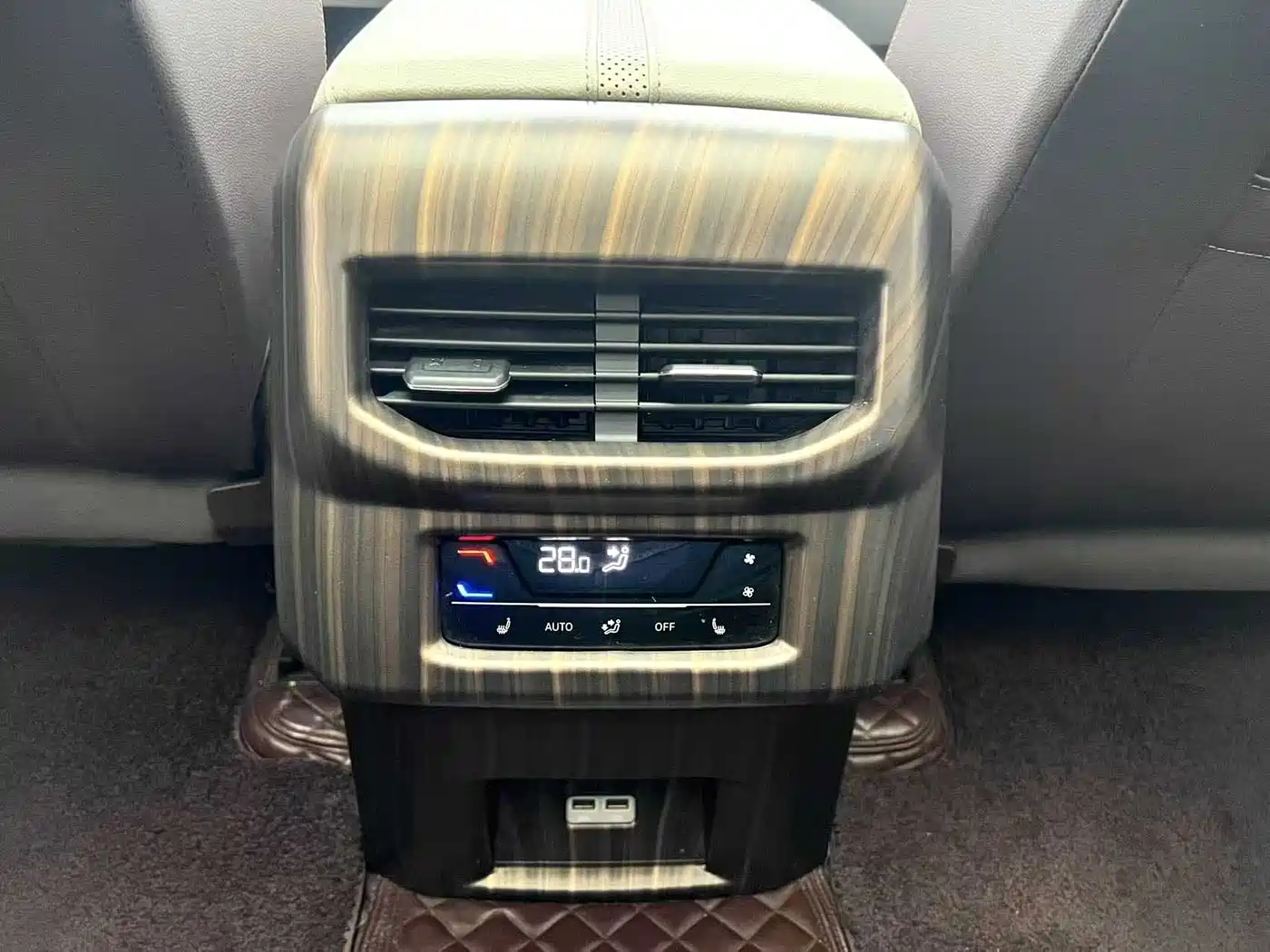 Volkswagen Talagon 2022 380TSI 4WD Flagship Victory Edition 6-seater фото 14