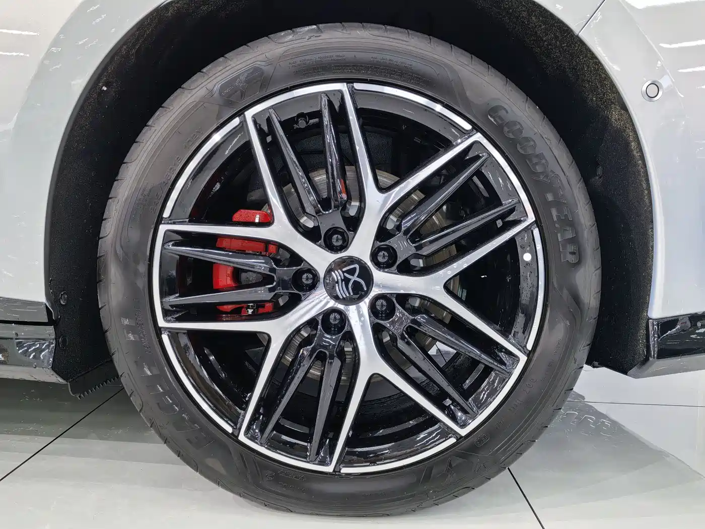 BYD Han L 2025 EV AWD LiDAR Flagship фото 27