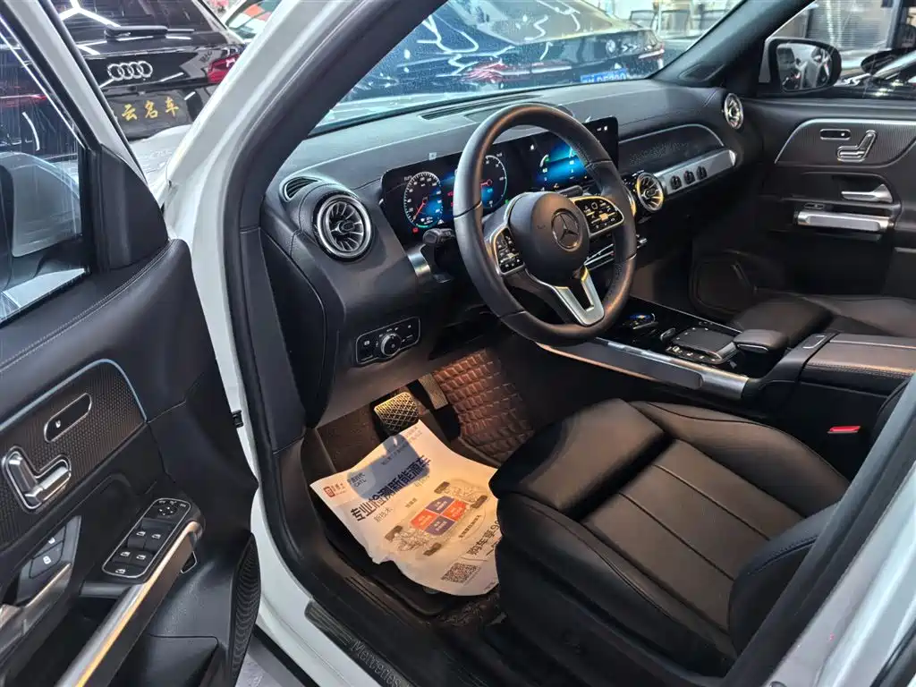 Mercedes-Benz EQB 2023 Facelift EQB 260 фото 5