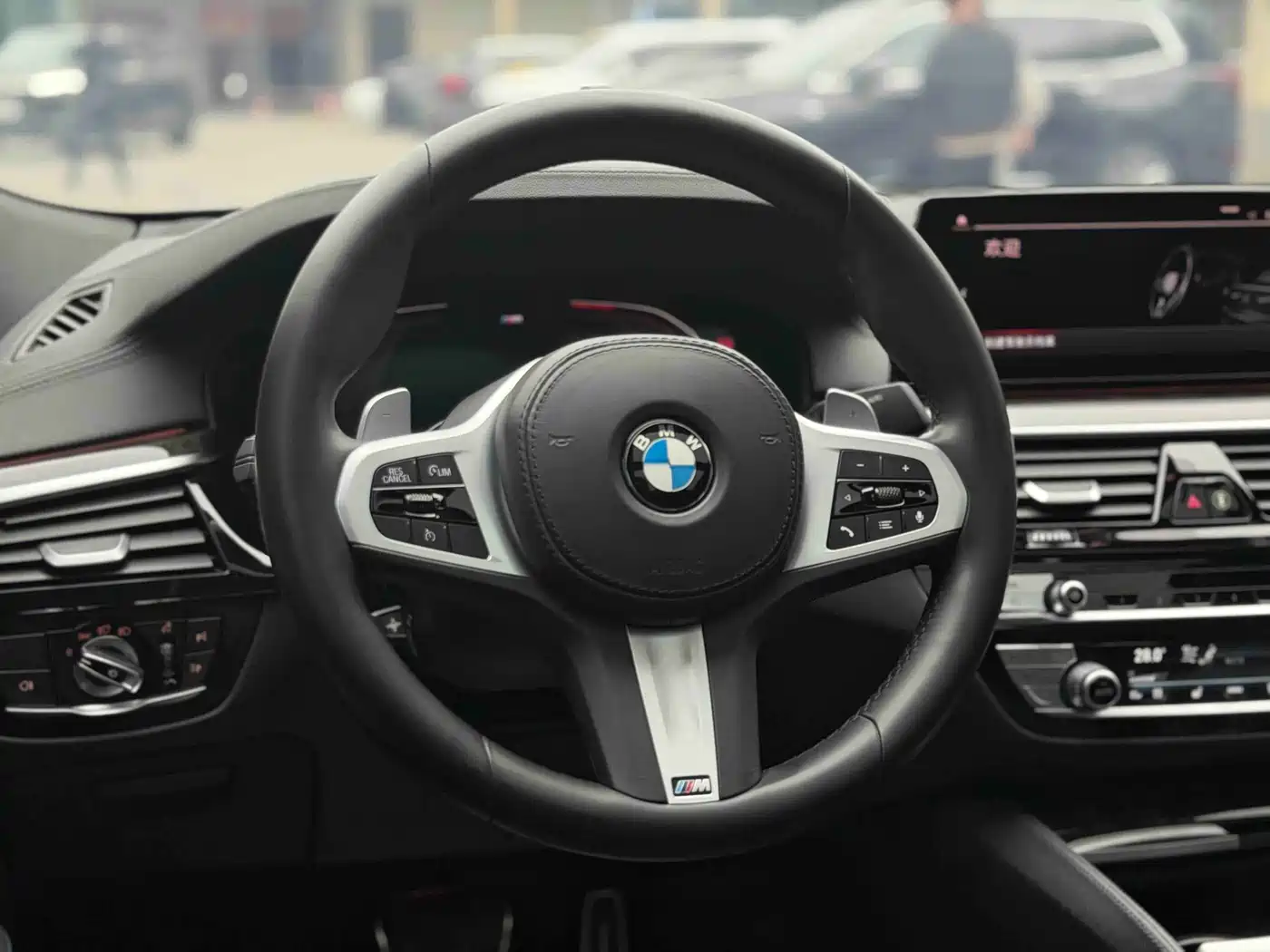 BMW 6 Series GT 2019 630i M Sport Package фото 12