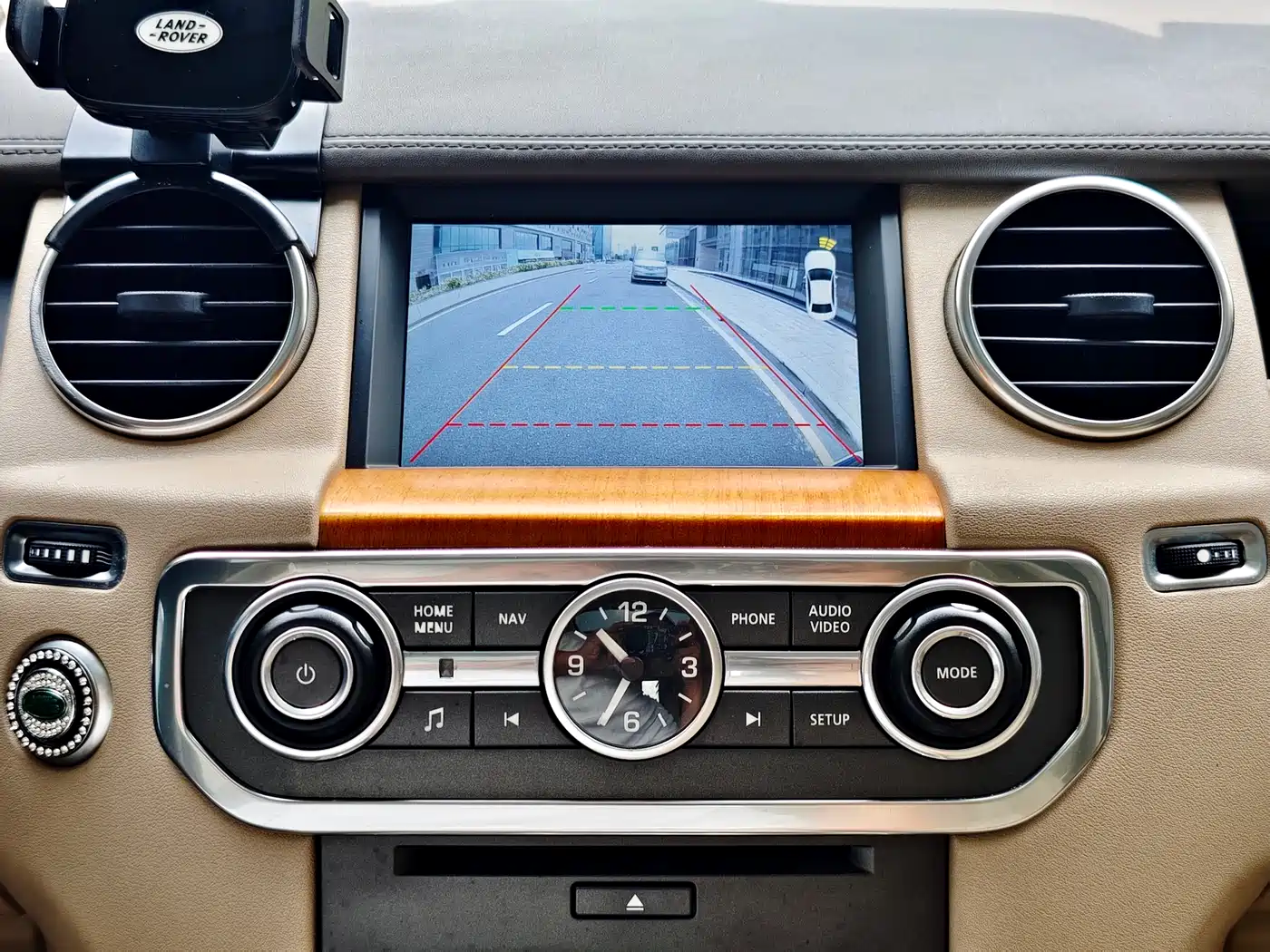 Фото 20 - Land Rover Discovery
