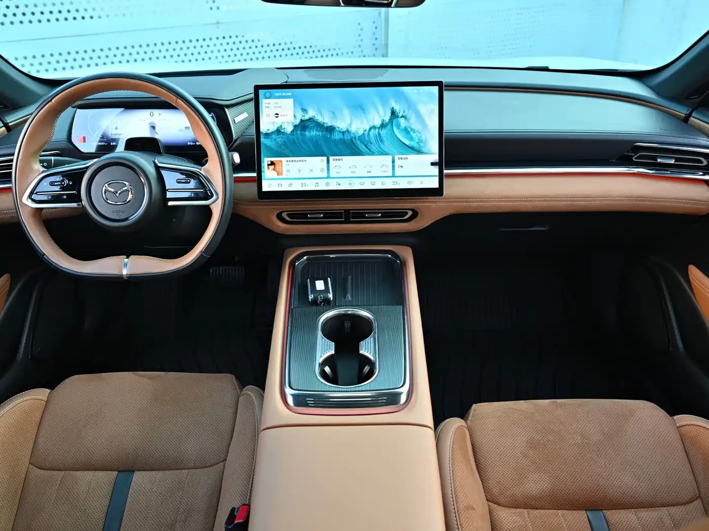 Фото 8 - Mazda EZ-6