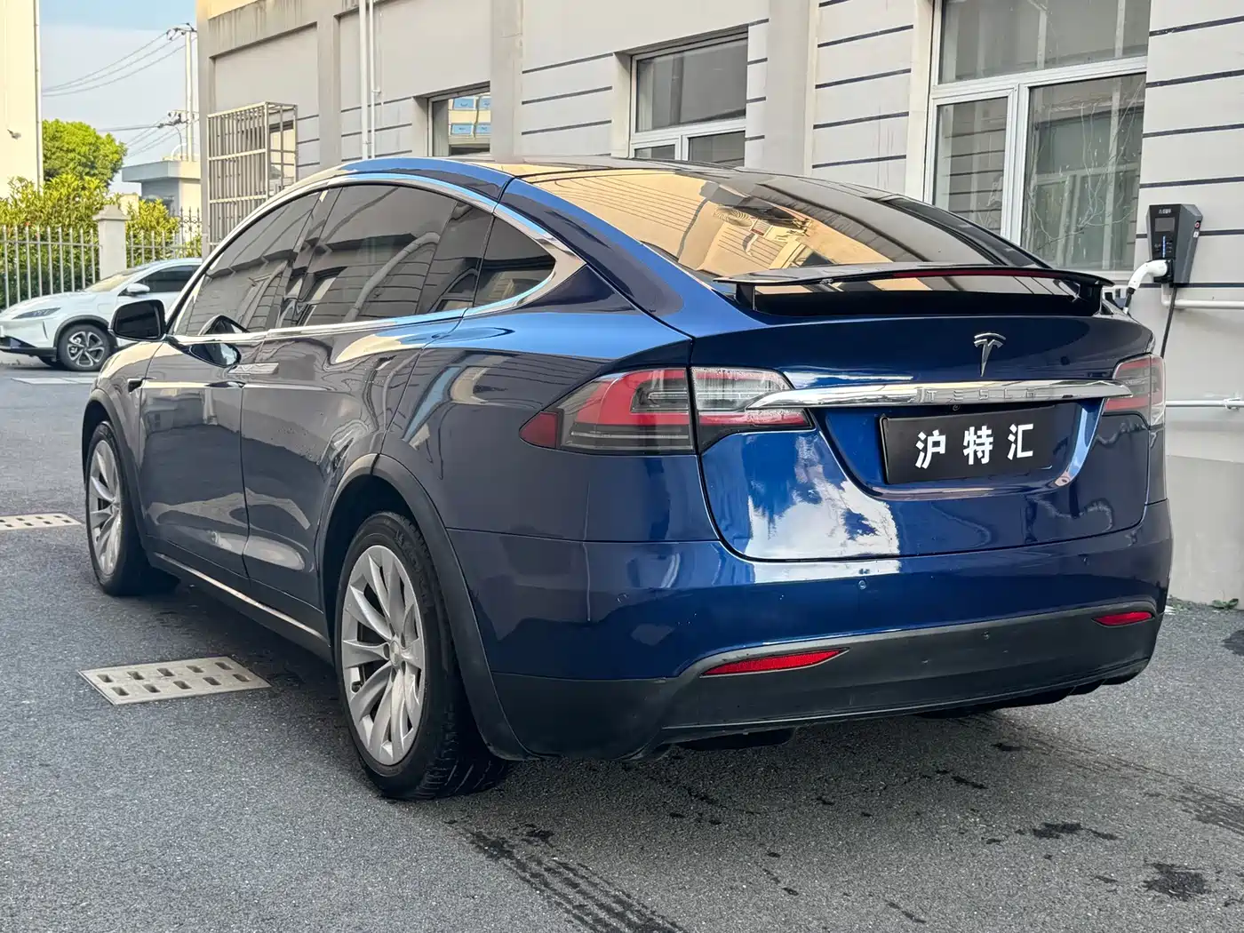 Фото 4 - Tesla Model X
