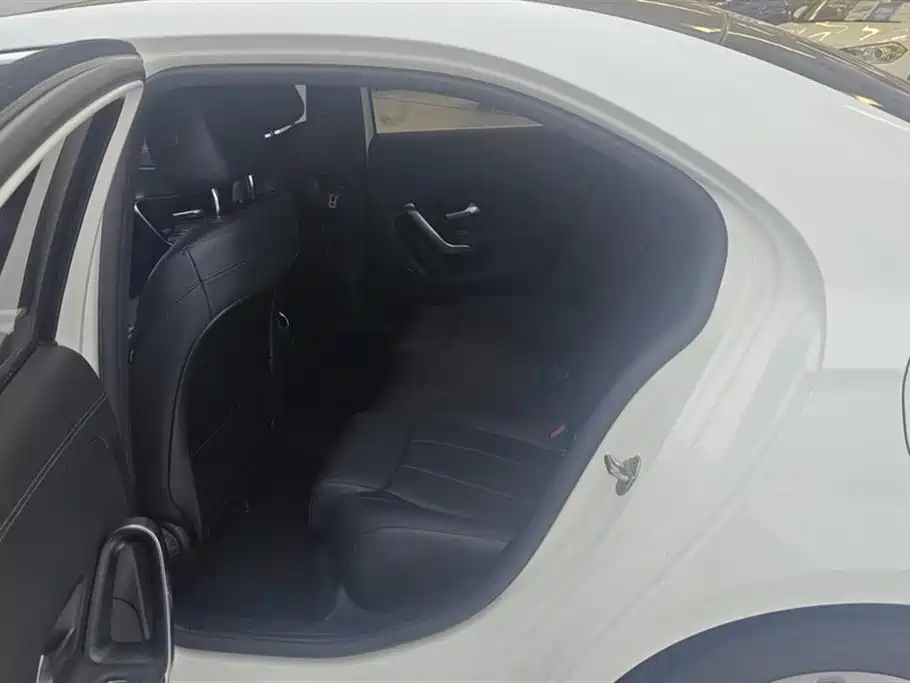 Mercedes-Benz A-Class 2021 Facelift A 180 L Sport Sedan фото 11