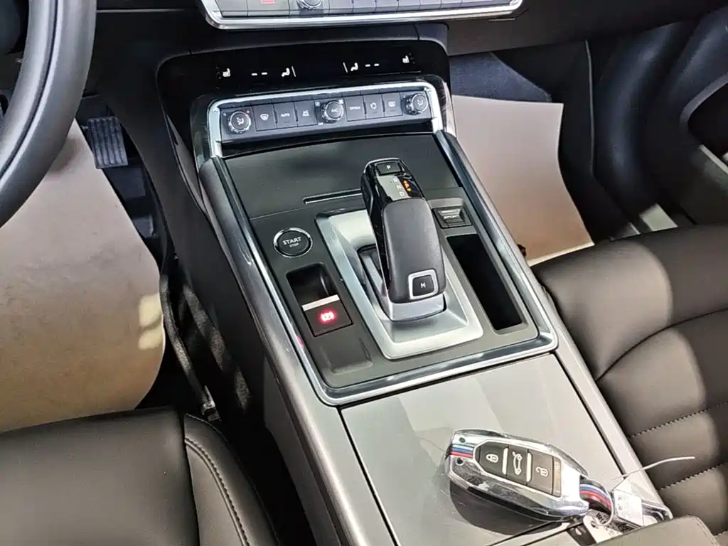 Citroën C6 2021 2021 400THP Comfort Version