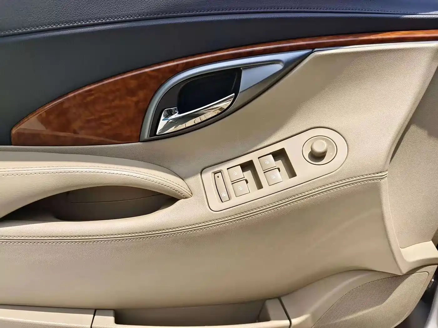 Buick LaCrosse 2012 2.4L SIDI Luxury Edition фото 15